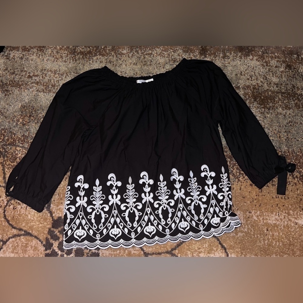 Black 3/4 sleeve white embroidered design around By Time and Tru small NWOT
